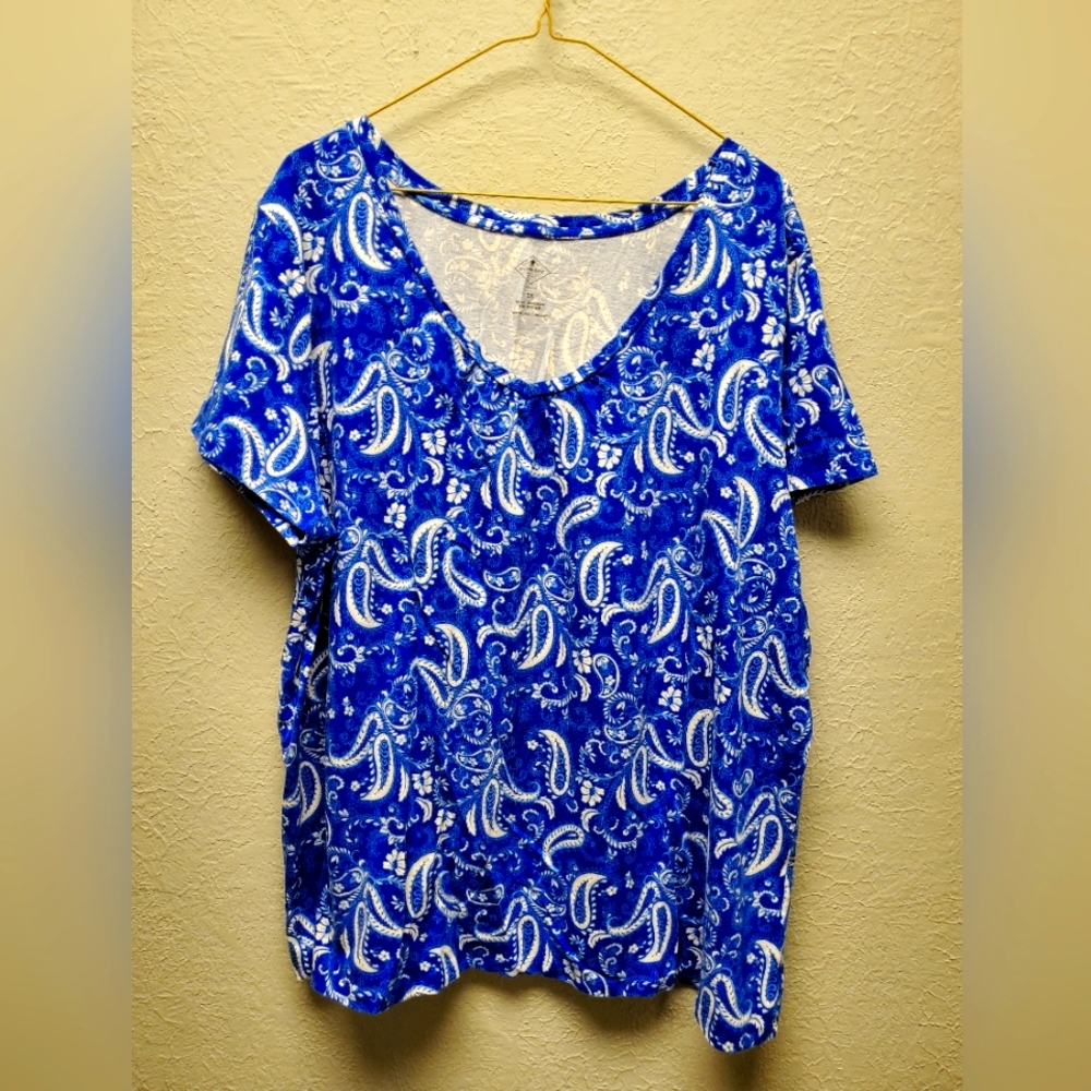 St John's Bay paisley top.  Size 3x